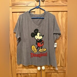 Disney Mickey Mouse tshirt